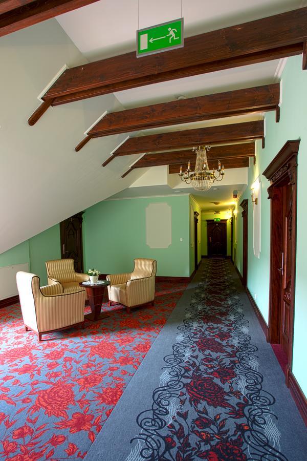 Hotel Roza Kamieniec Wroclawski Exteriér fotografie